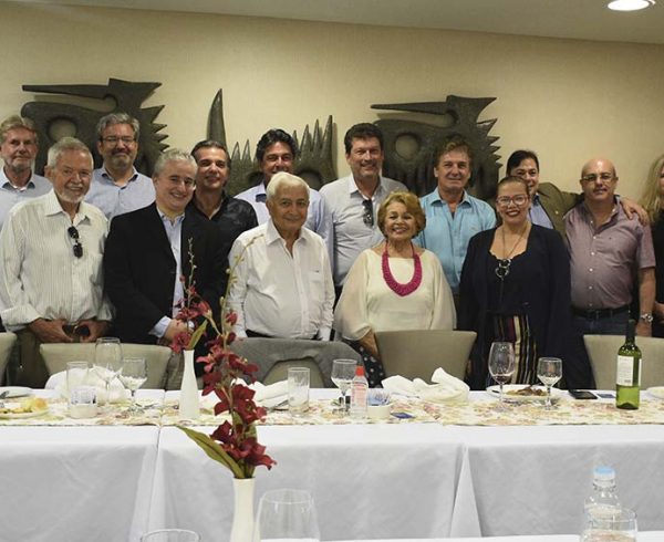 Cônsules de Pernambuco em almoço no Senac